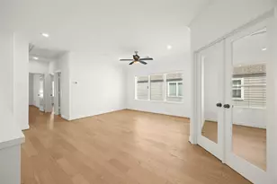 946 Judiway St, Houston, TX 77018 - Photo 16
