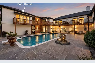 18607 Point Lookout Drive, Nassau Bay, TX 77058 - Photo 2