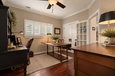 18607 Point Lookout Drive, Nassau Bay, TX 77058 - Photo 32
