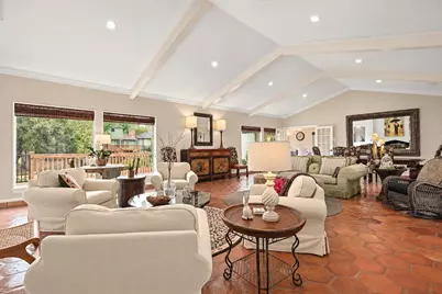 18607 Point Lookout Drive, Nassau Bay, TX 77058 - Photo 10
