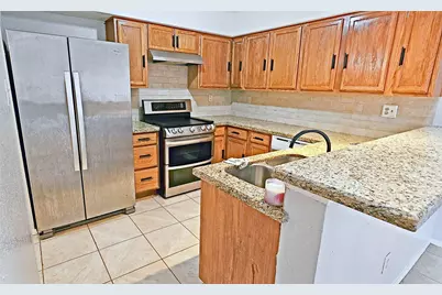 12212 Coppertree Lane #122, Houston, TX 77035 - Photo 6