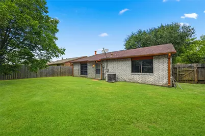 4819 Court Rd, Houston, TX 77053 - Photo 18