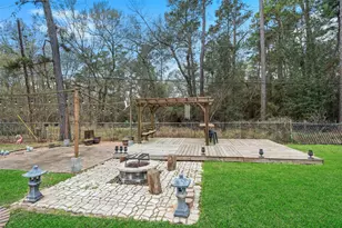 2438 Ripplewood Dr, Conroe, TX 77384 - Photo 30