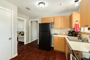 2109 N Tinsley St, Angleton, TX 77515 - Photo 16