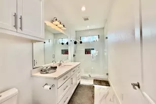 16 Trout St, Palacios, TX 77465 - Photo 22