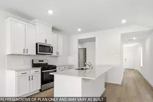 157 Rising Cedar Ln, Hockley, TX 77447 - Photo 2