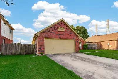 4142 Custer Creek Drive, Missouri City, TX 77459 - Photo 2