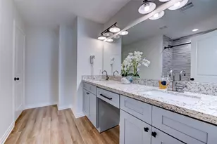 7134 Eastwood St, Houston, TX 77021 - Photo 14