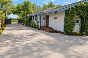 11608 Old Main Street Loop Rd, Houston, TX 77025 - Photo 2