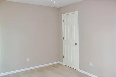 13 Blue Fox Road, The Woodlands, TX 77380 - Photo 10