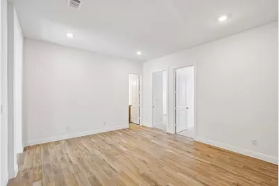 910 Hilltop View Lane, League City, TX 77546 - Photo 14