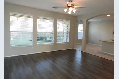 83 W Twinvale Loop, The Woodlands, TX 77384 - Photo 6