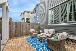 209 W 24th St, Houston, TX 77008 - Photo 28