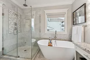 209 W 24th St, Houston, TX 77008 - Photo 22