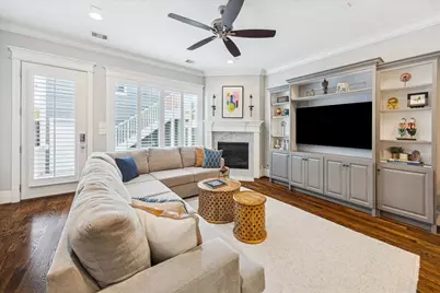 209 W 24th Street, Houston, TX 77008 - Photo 8