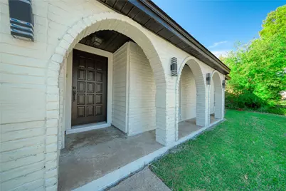 8114 Pella Drive, Houston, TX 77036 - Photo 8