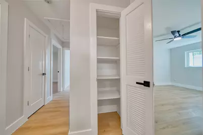 8114 Pella Drive, Houston, TX 77036 - Photo 32