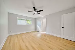 8114 Pella Dr, Houston, TX 77036 - Photo 34