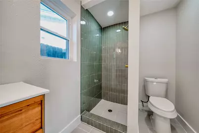 8114 Pella Drive, Houston, TX 77036 - Photo 40