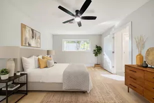 8114 Pella Dr, Houston, TX 77036 - Photo 36