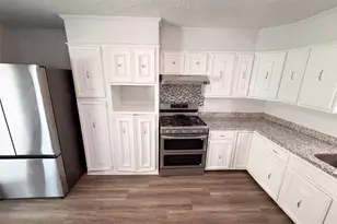10502 Bessemer St, Houston, TX 77034 - Photo 8