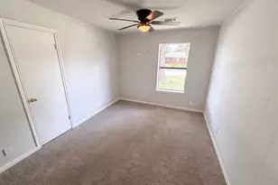 10502 Bessemer St, Houston, TX 77034 - Photo 14