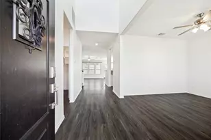 9310 Victoria Valley Ct, Houston, TX 77365 - Photo 8