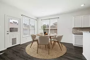 9310 Victoria Valley Ct, Houston, TX 77365 - Photo 8