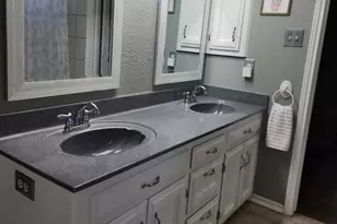1901 Comal Cir, College Station, TX 77840 - Photo 20