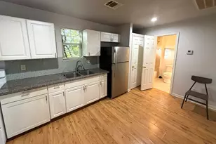 2616 Rosedale St, Houston, TX 77004 - Photo 10