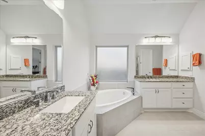 5014 Creekbend Drive, Fulshear, TX 77441 - Photo 18