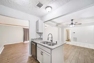 22203 Fincastle Dr, Katy, TX 77450 - Photo 12