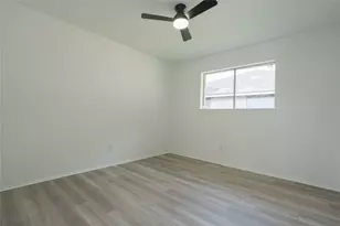 6023 Knotty Post Ln, Spring, TX 77373 - Photo 14