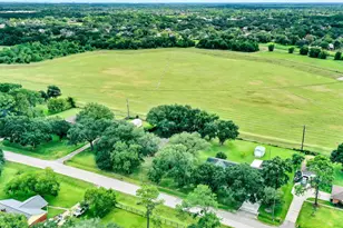 3605 Longherridge Dr, Pearland, TX 77581 - Photo 2