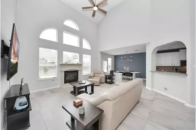 13710 Breezy Meadow Court, Houston, TX 77044 - Photo 14