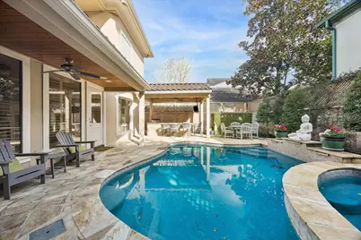 52 Briar Hollow Lane #E, Houston, TX 77027 - Photo 40