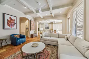 52 Briar Hollow Ln, Houston, TX 77027 - Photo 12