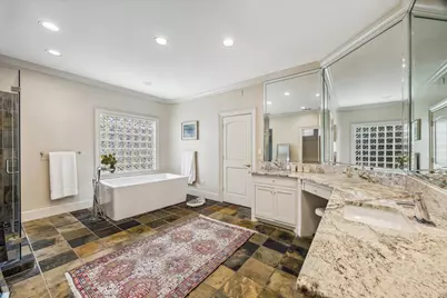 52 Briar Hollow Lane #E, Houston, TX 77027 - Photo 24