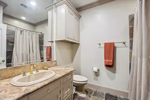 52 Briar Hollow Ln, Houston, TX 77027 - Photo 30