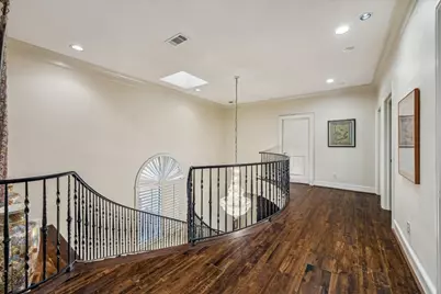 52 Briar Hollow Lane #E, Houston, TX 77027 - Photo 16