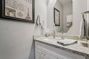 6546 Turner Fields Ln, Dickinson, TX 77539 - Photo 8