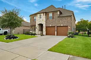 32962 Franklin Brooks Dr, Brookshire, TX 77423 - Photo 2