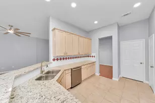 1819 Misty Falls Ln, Richmond, TX 77406 - Photo 10