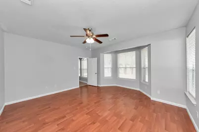 1819 Misty Falls Lane, Richmond, TX 77406 - Photo 18