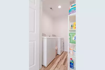 23011 Camino Street, Galveston, TX 77554 - Photo 8