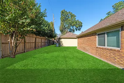15823 Echo Lodge Drive, Houston, TX 77095 - Photo 32