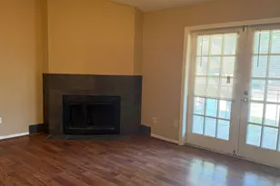 9000 Bissonnet St, Houston, TX 77074 - Photo 2