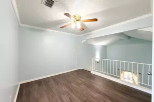 13175 Clarewood Dr, Houston, TX 77072 - Photo 18