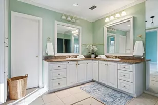 10 S Briar Hollow Ln, Houston, TX 77027 - Photo 14