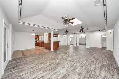 8227 Ivan Reid Drive, Houston, TX 77040 - Photo 14